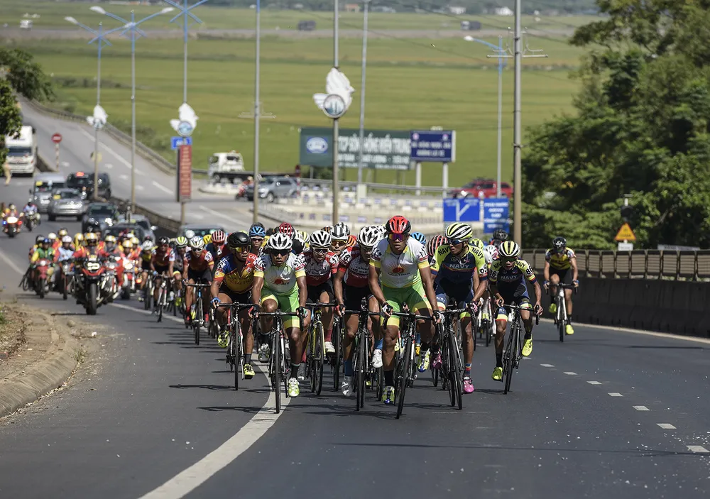 Lê Văn Duẩn lên tiếng mang về chiến thắng đầu tiên cho tay đua Việt ảnh 1