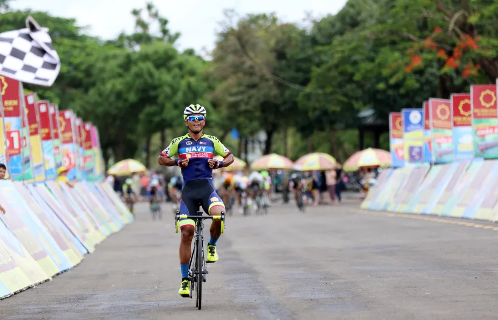 Đánh áo vàng bất thành, An Giang mất luôn đồng đội ảnh 2