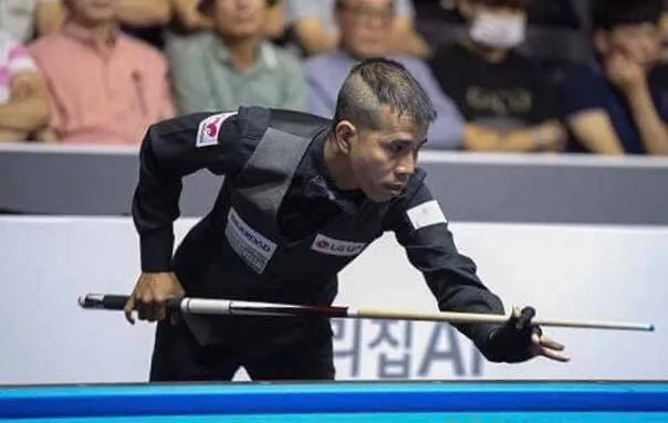 Trần Quyết Chiến là cơ thủ Việt Nam có thứ hạng cao nhất. 