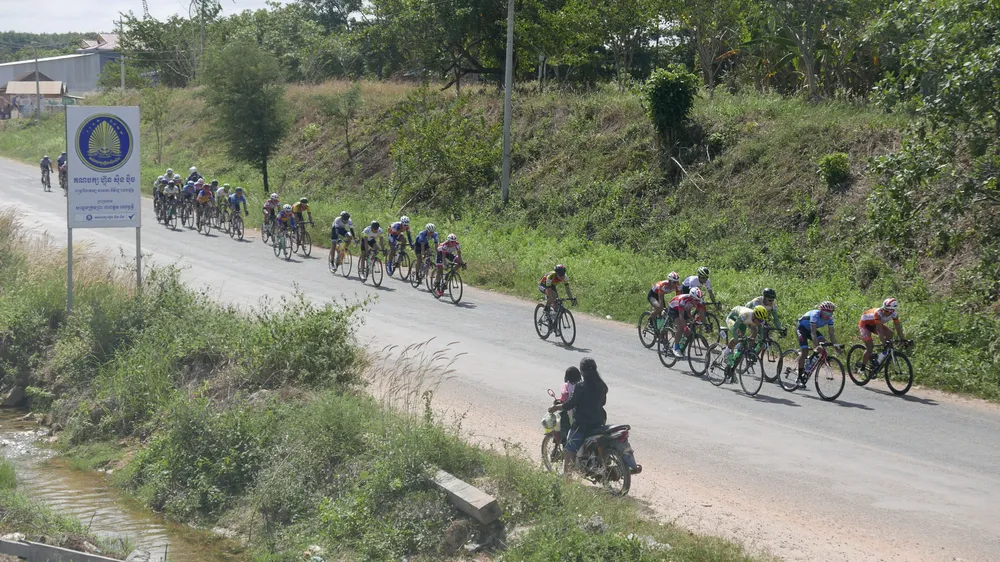 Giải xe đạp Nam Kỳ Khởi Nghĩa 2018: Lê Nguyệt Minh vẫn là "vua nước rút" ảnh 1