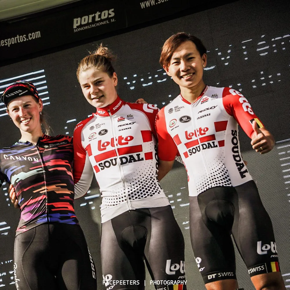 Nguyễn Thị Thật về hạng ba giải xe đạp tại Tây Ban Nha trong lần đầu khoác áo CLB nước ngoài ảnh 2