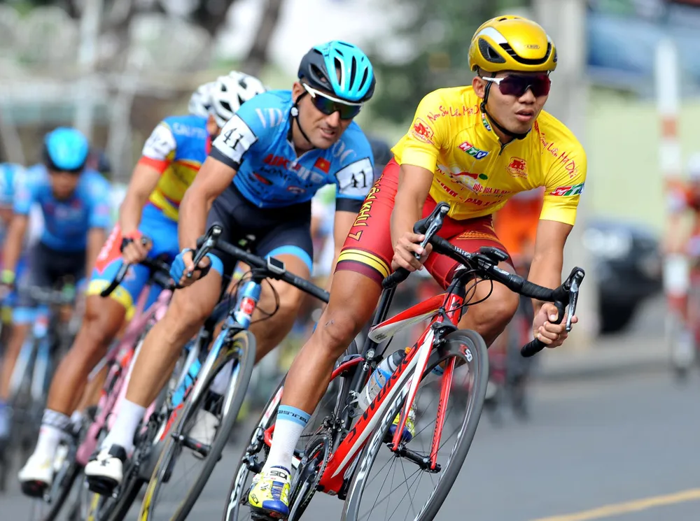 Cúp xe đạp Truyền hình: Lê Nguyệt Minh lần thứ 4 thắng chặng ảnh 2