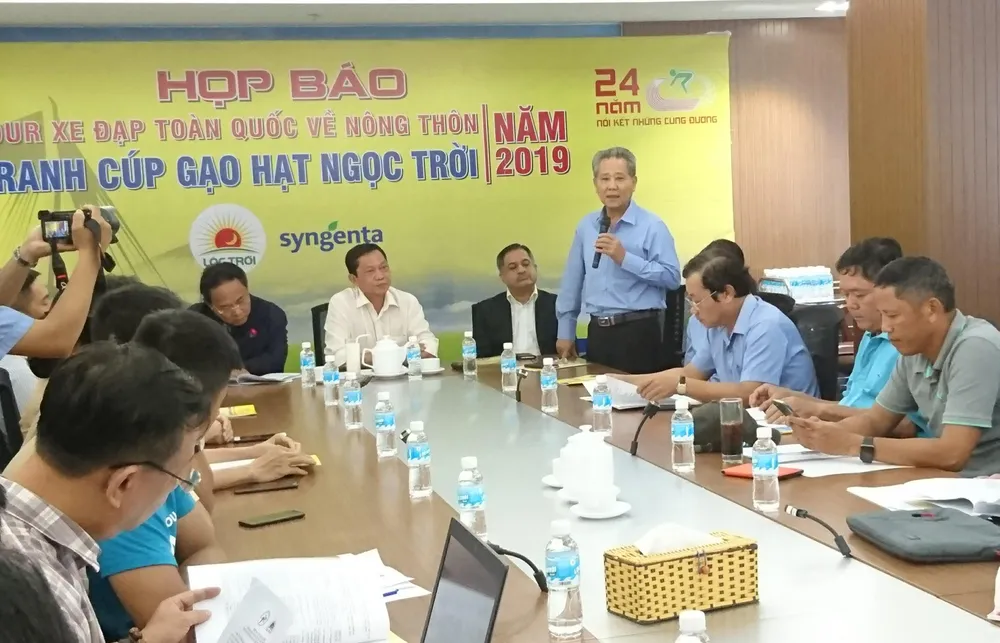 Hai đội khách mời quốc tế dự giải xe đạp Về Nông Thôn 2019 ảnh 1