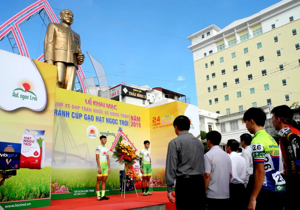 MM Mega Market thắng lớn chặng đầu giải xe đạp Về Nông Thôn ảnh 1