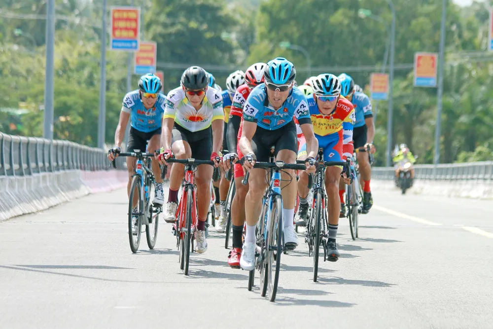 Giải xe đạp ĐBSCL: Tay đua Quàng Văn Cường xuất sắc giành cú đúp ảnh 1