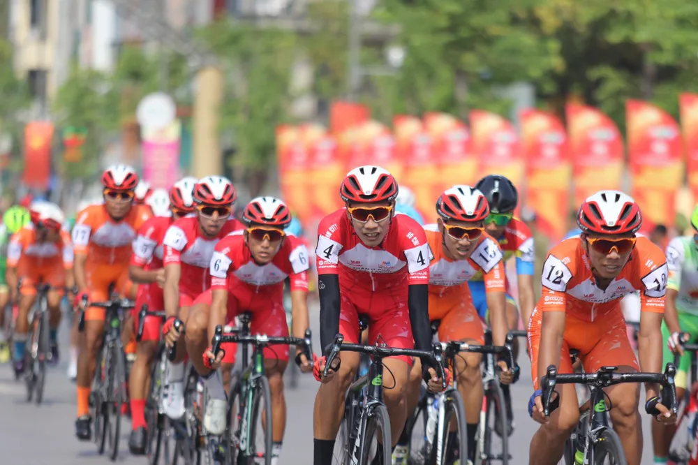 Nguyễn Tấn Hoài thắng chặng mở màn cuộc đua xe đạp Cúp Truyền hình TPHCM ảnh 1