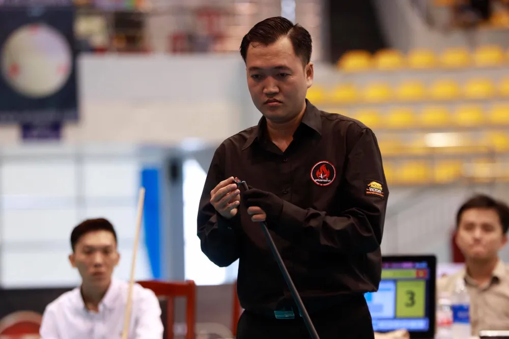 Cơ thủ Trần Quyết Chiến thẳng tiến tại giải Bida 3 băng Adam Pro Cup ảnh 1