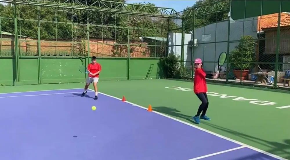 Tay vợt Ngô Hồng Hạnh: “Viên ngọc thô” nhiều tiềm năng của quần vợt Việt Nam ảnh 1