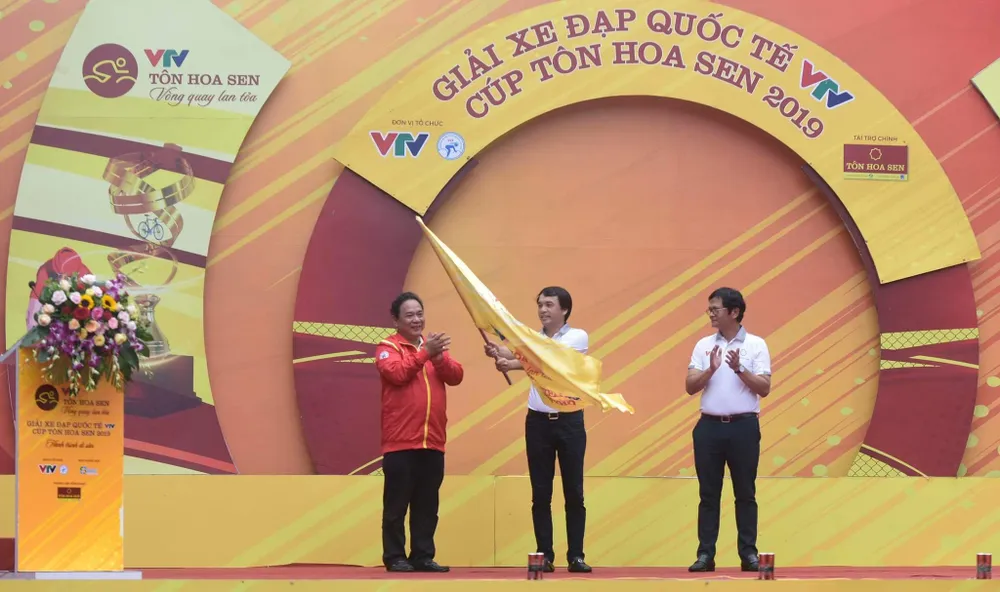 Cuộc đua xe đạp VTV - Cúp Tôn Hoa Sen sẽ trở lại vào ngày 24-10 ảnh 1
