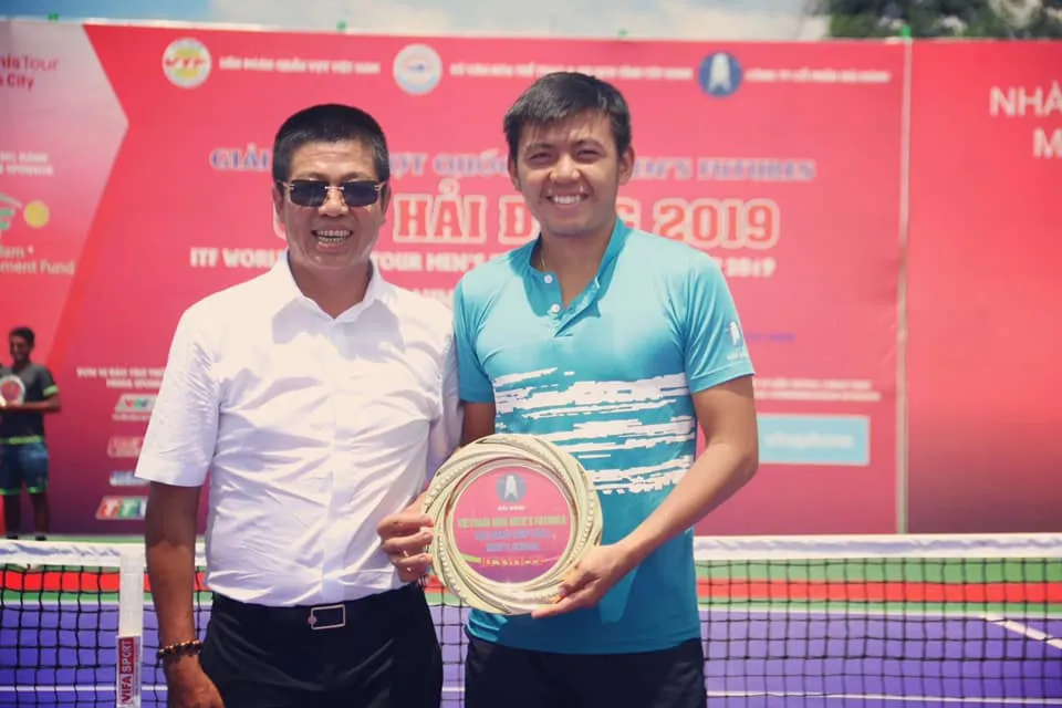 Lý Hoàng Nam chung sức hỗ trợ đồng bào miền Trung bị lũ lụt ảnh 2