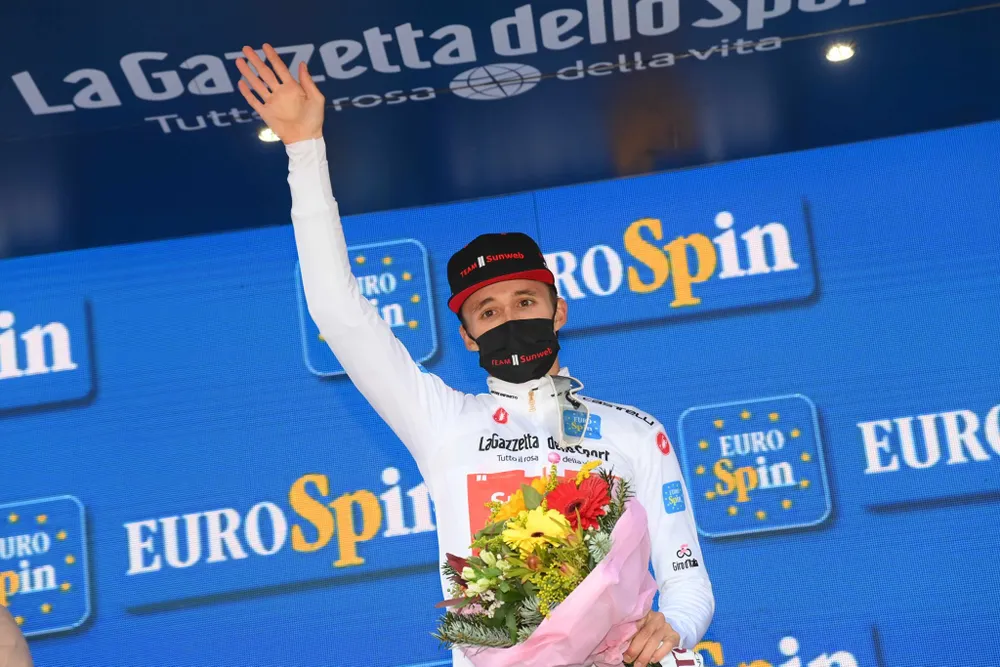 Joao Almeida “trắng tay”, đánh mất Áo hồng sau chặng 18 giải xe đạp Giro d’Italia ảnh 3