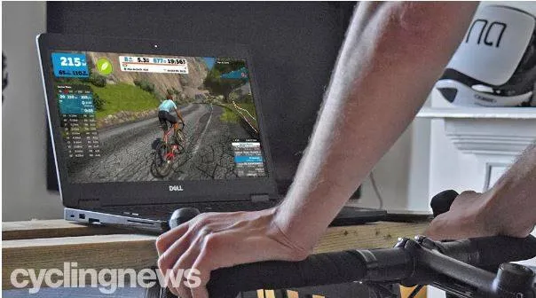 Đua xe đạp thực tế ảo cũng gian lận ảnh 1