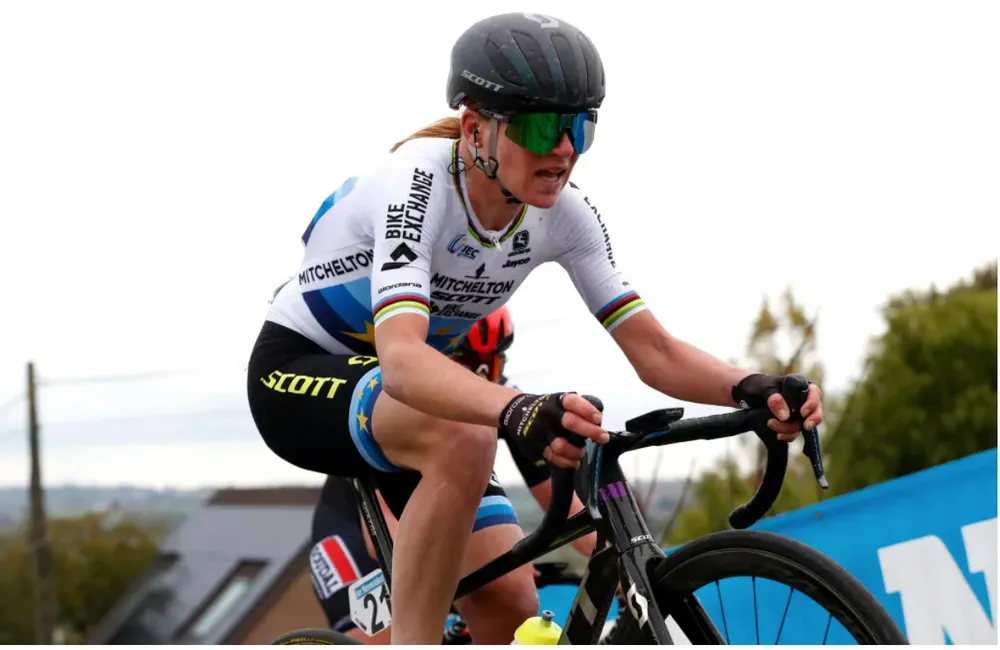 Nữ tay đua Van Vleuten đạp xe 32.000 km trong năm 2020 ảnh 2