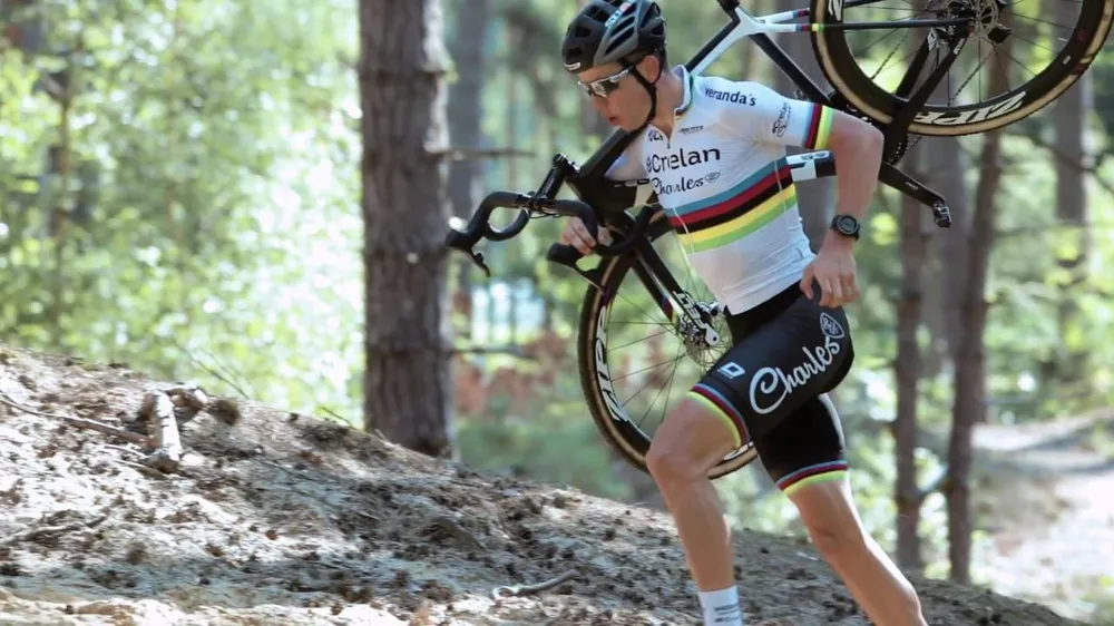 Wout Van Aert lọt vào top 10 tay đua lương cao nhất thế giới ảnh 1
