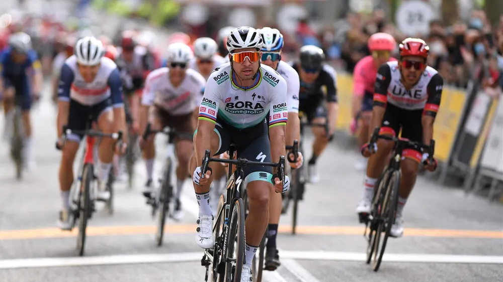 “Đứa con thần gió” Peter Sagan nổi cáu với quản lý Ralph Denk vì xem anh hết thời ảnh 1