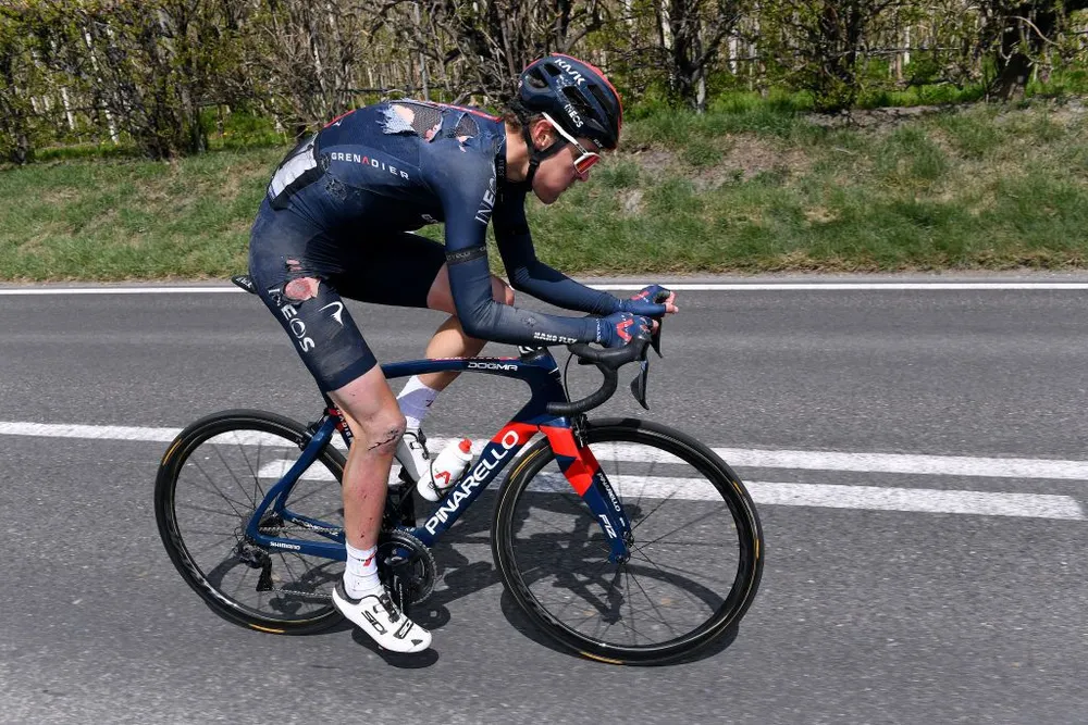 Gianni Moscon đòi lại sự thống trị Tour of Alps ảnh 1