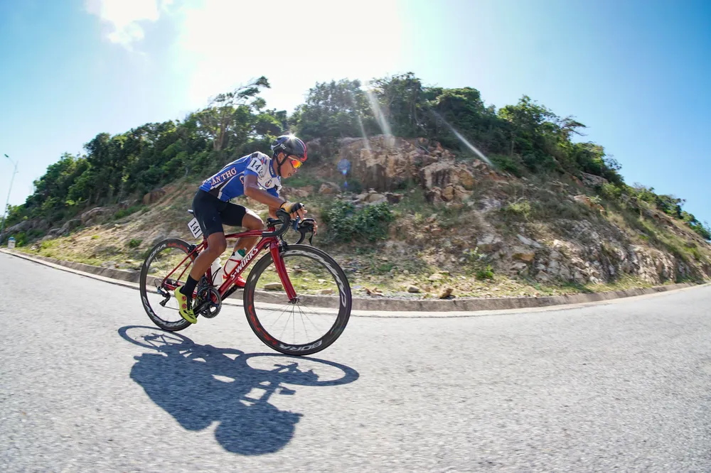 Chiến thắng đầy ý nghĩa của tay đua Nguyễn Huỳnh Đăng Khoa ảnh 2