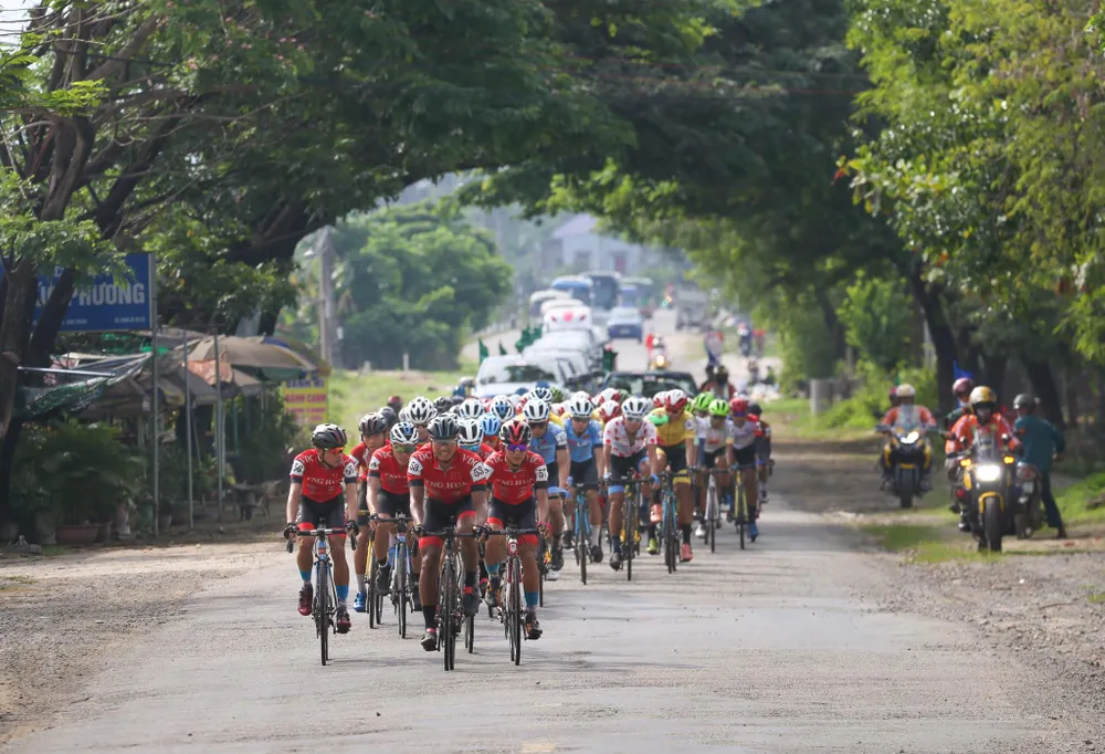 Loic xuất sắc về nhất đích đến Đà Lạt củng cố vững chắc chiếc Áo vàng ảnh 3
