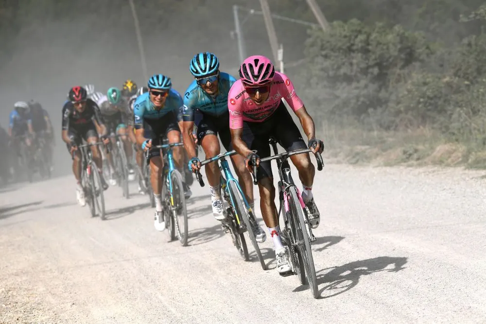 Mauro Schmid nhất chặng 11 nhưng Áo hồng Egan Bernal mới thắng lớn ảnh 3