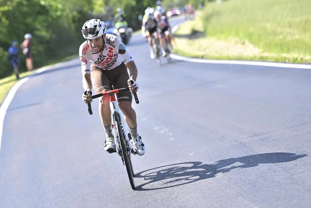 Nhiều ứng viên áo hồng phải bỏ cuộc ở chặng đua khắc nghiệt ảnh 3