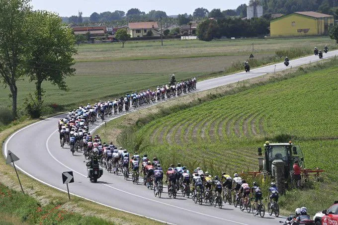 Giacomo Nizzolo “phá dớp” thắng chặng 13 Giro d’Italia 2021 ảnh 1