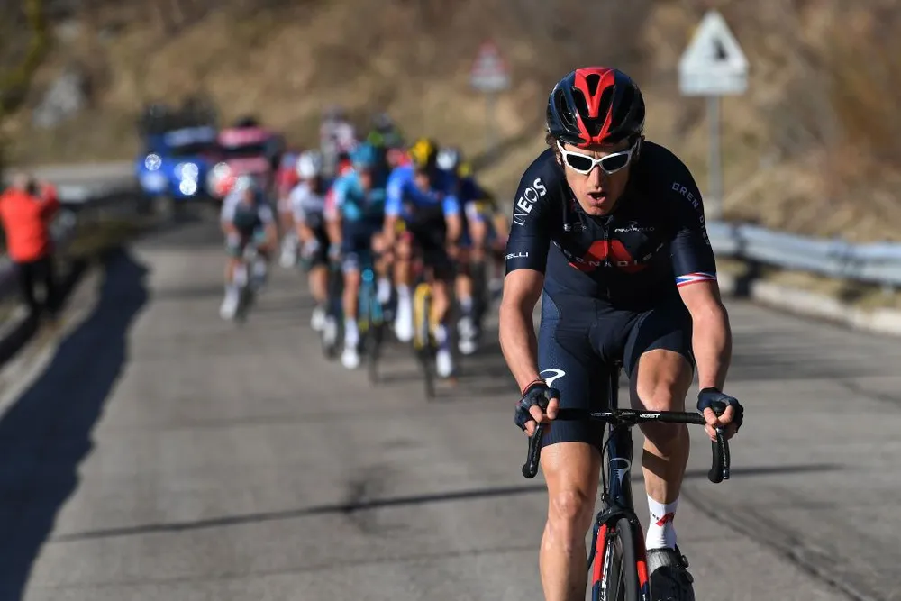 Geraint Thomas bất ngờ khai chiến rút ngắn khoảng cách với Áo vàng Lukas Pöstlberger ảnh 3