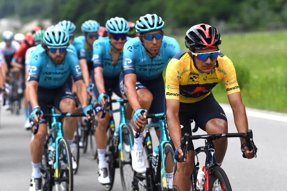 Rui Costa bị tước chiến thắng ở Tour de Suisse vì ép xe đối thủ ảnh 3