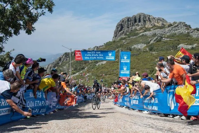 Romain Bardet xuất sắc thắng chặng lấy luôn giải thưởng Vua leo núi ảnh 5