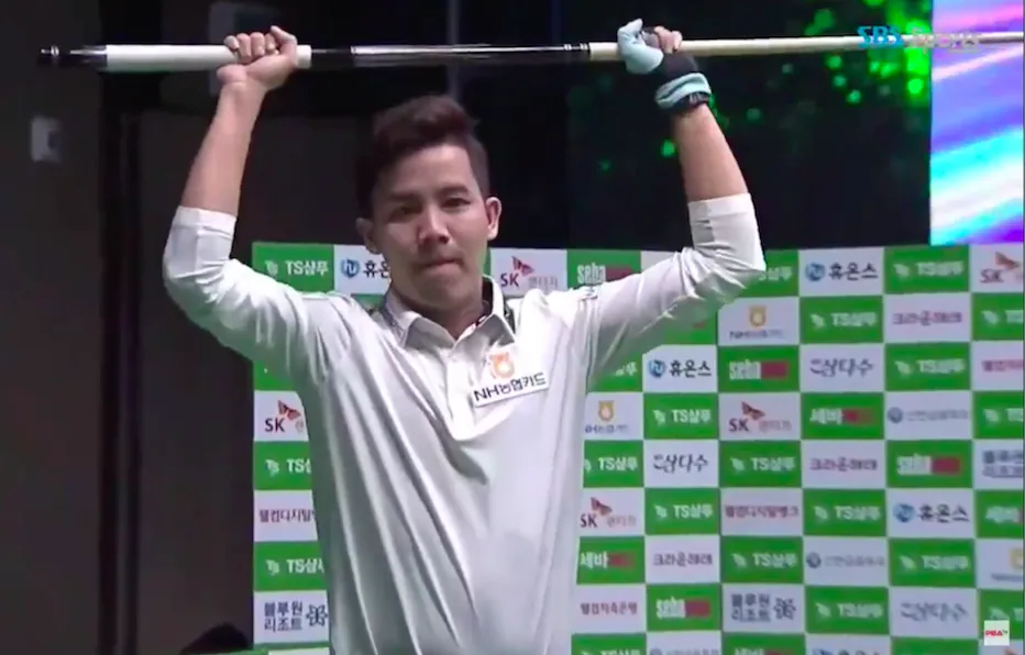 Phương Linh lần đầu tiên vào bán kết