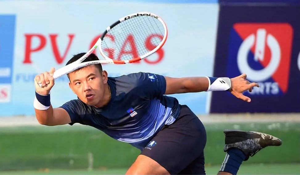 Lý Hoàng Nam dừng chân ở bán kết