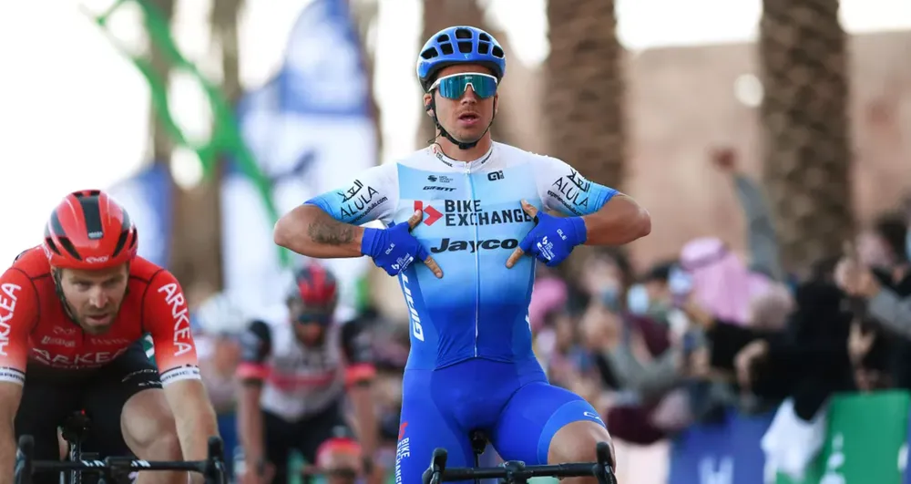 Dylan Groenewegen ăn mừng tại đích đến