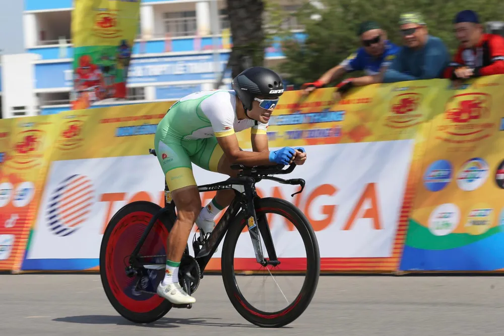 Igor Frolov lật đổ “Vua cá nhân tính giờ” Loic chỉ vài phần trăm giây ở Cúp Truyền hình ảnh 1