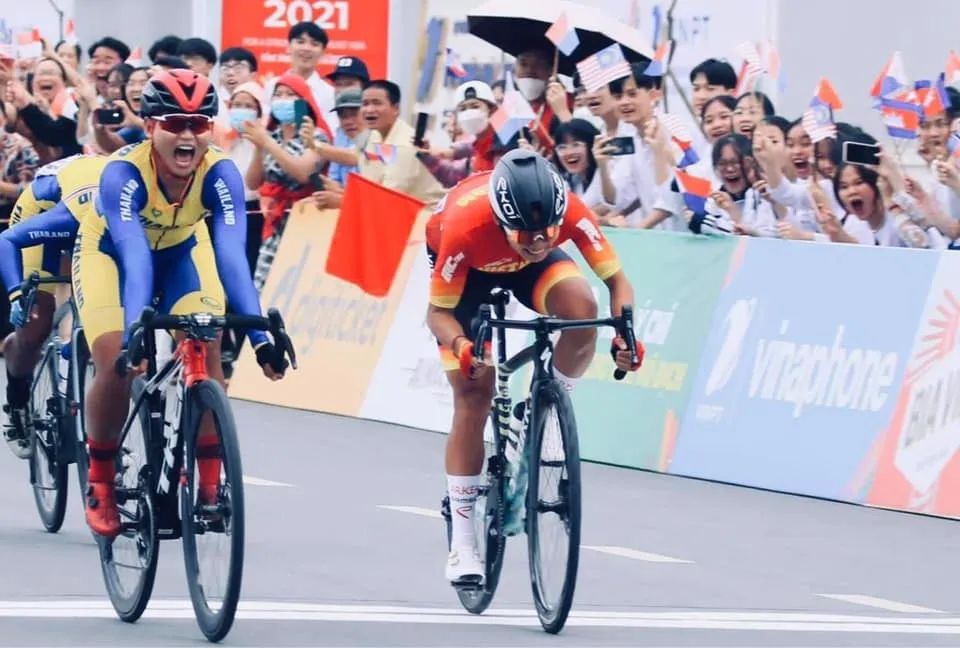Quàng Văn Cường mang về chiếc HCV ngoài mong đợi cho xe đạp Việt Nam ảnh 3