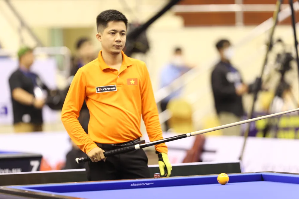 Cơ thủ Hồng Ly ngoạn mục vượt qua khung cửa hẹp vào vòng trong ảnh 4