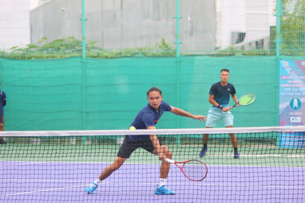 Lý Hoàng Nam tiến vào bán kết bất chấp mưa gió ảnh 3