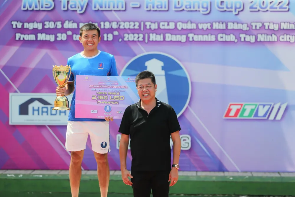 Lý Hoàng Nam đăng quang