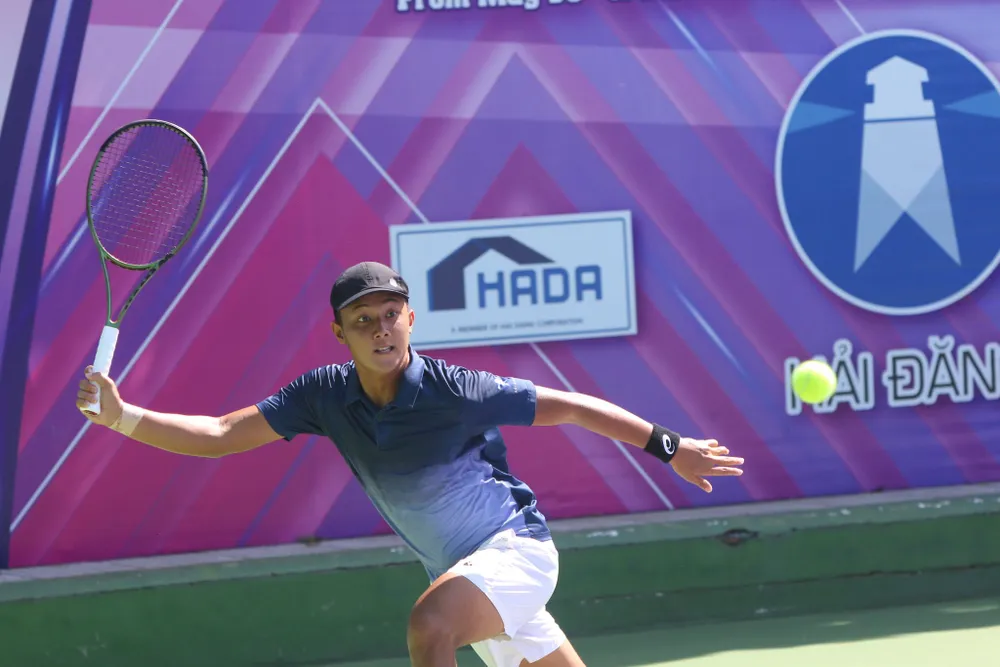 Lý Hoàng Nam vô địch đơn nam để hoàn thành cú đúp giải quần vợt ITF nhà nghề tại Tây Ninh ảnh 3