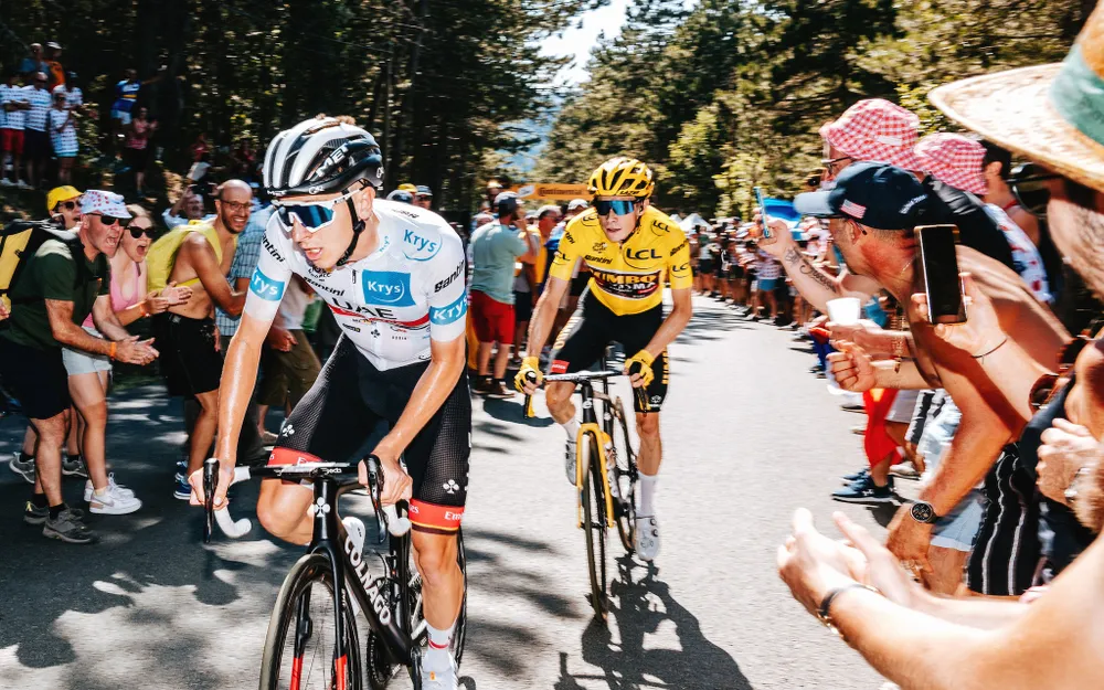 Tadej Pogacar quyết chơi tất tay đòi lại áo vàng Tour de France ảnh 2