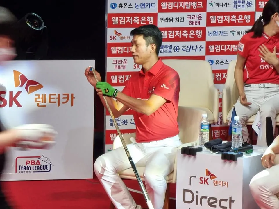 Ngô Đình Nại dễ dàng tiến vào vòng 16 giải Billiards PBA Tour Round 3 ảnh 1