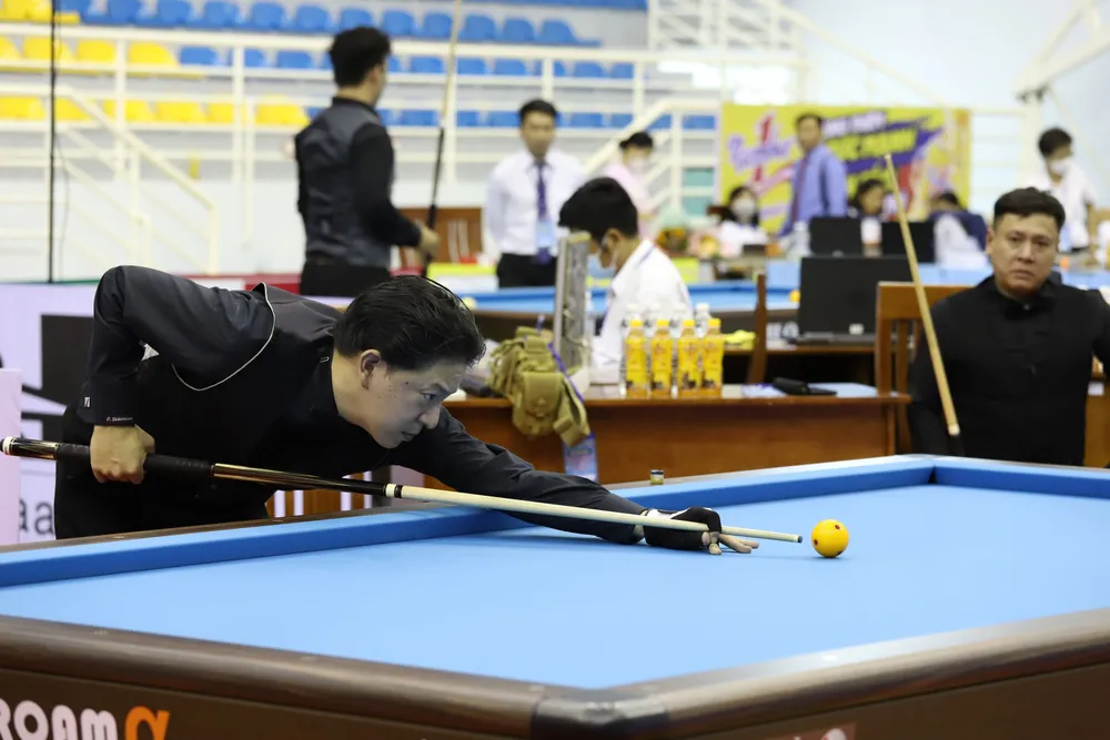 Trần Quyết Chiến thất thủ chờ tranh vé vớt ảnh 2