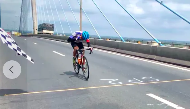 Phạm Quốc Cường thắng chặng mở màn giải xe đạp Nam Kỳ Khởi Nghĩa 2022 ảnh 1