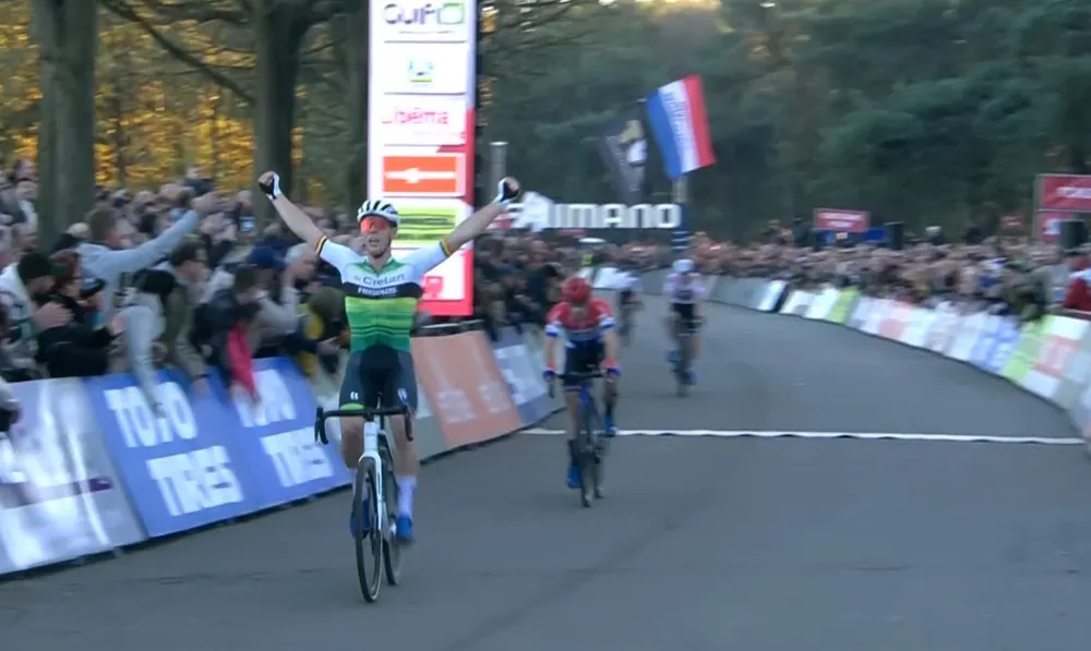 Laurens Sweeck chiến thắng chặng UCI Cyclocross World Cup ở Beekse Bergen