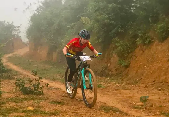 Đinh Thị Như Quỳnh bị sự cố đánh mất HCV nội dung sở trường băng đồng Olympic ảnh 1