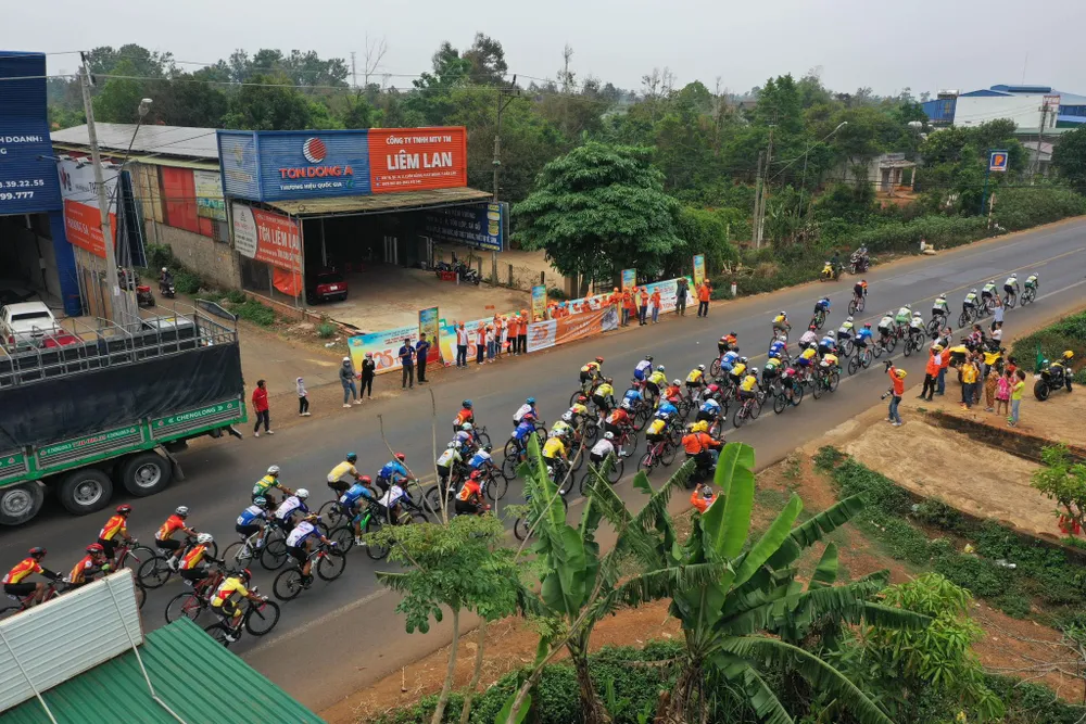 Đội An Giang làm đầu kéo trên nhóm đầu