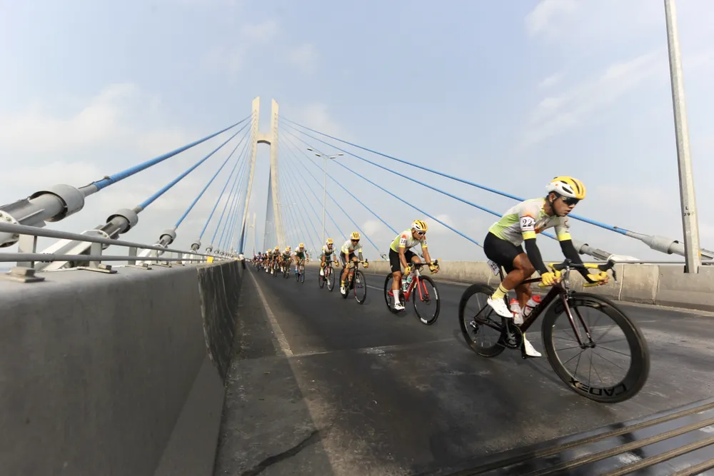 Đội An Giang kiểm soát tốc độ bảo vệ thành quả. Ảnh: HOÀNG HÙNG