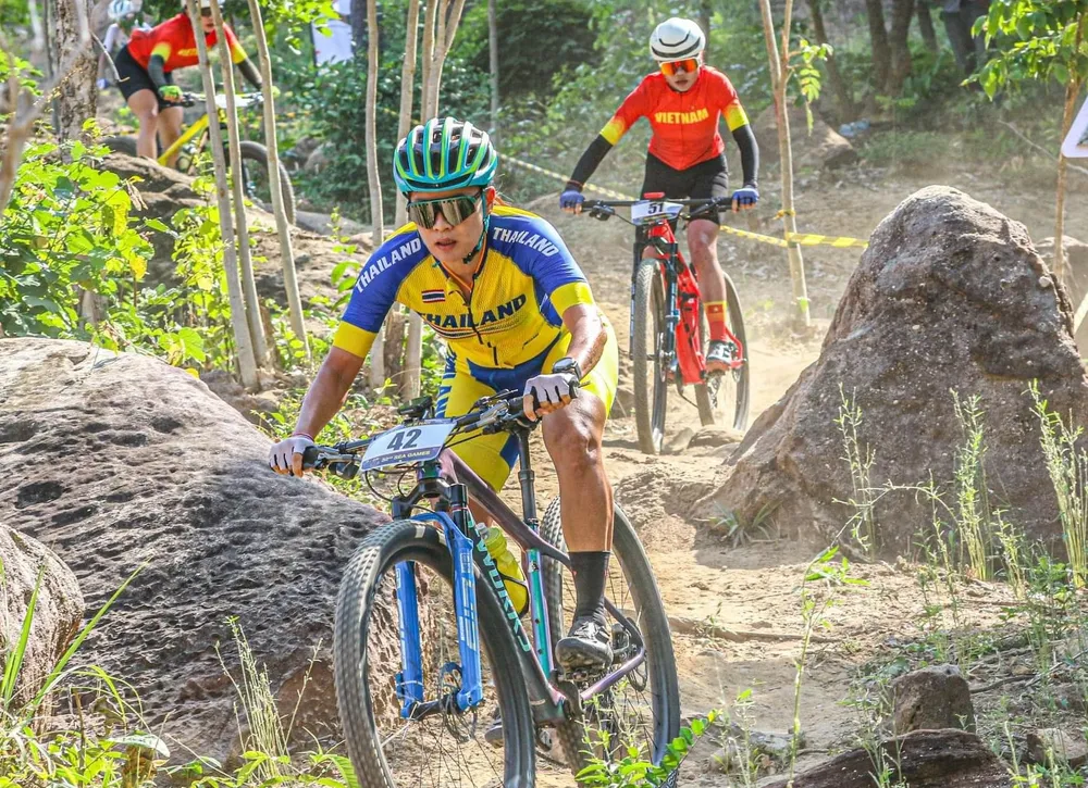 Các tay đua Việt Nam luôn bị nằm ở phía sau