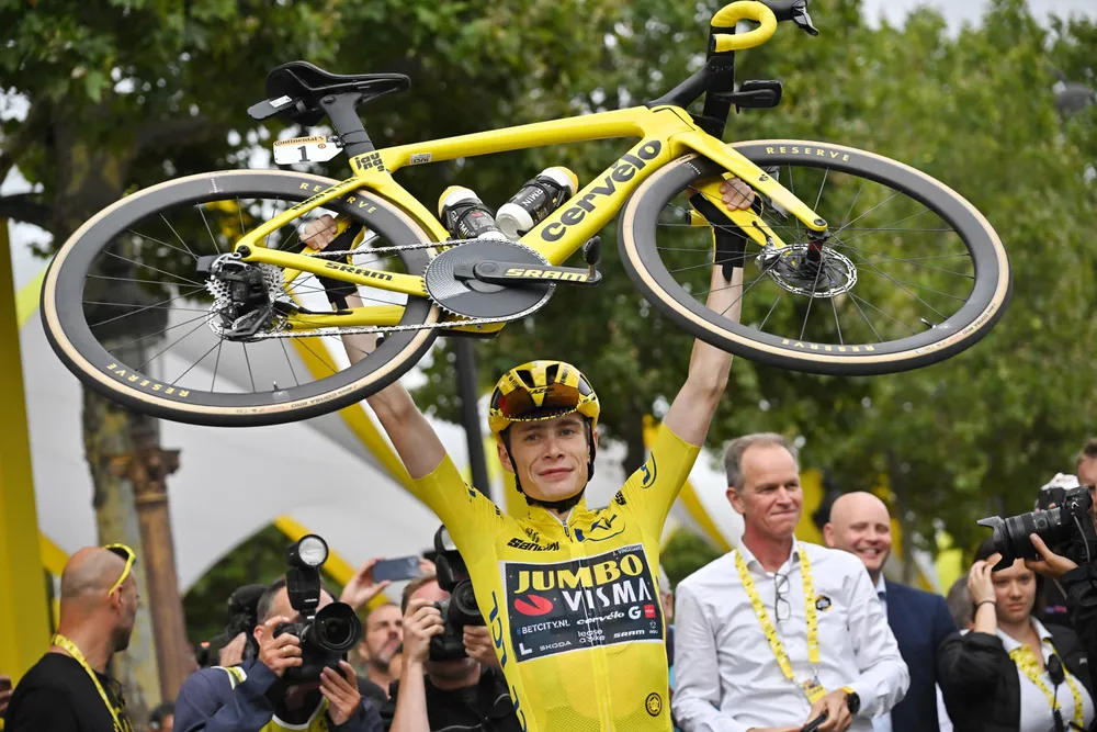Jonas Vingegaard đoạt tiền thưởng lớn từ Tour de France 2023