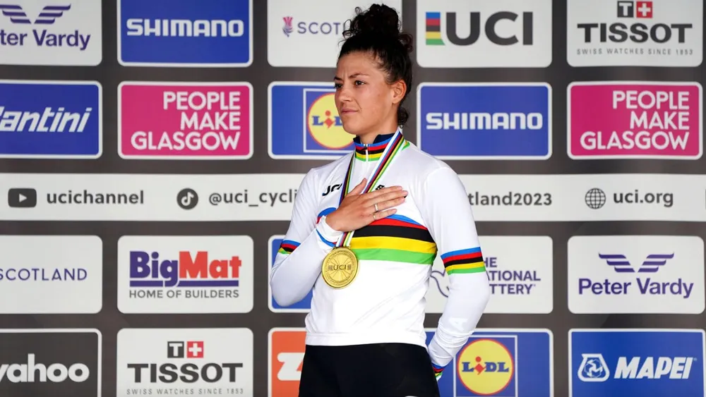 Chloe Dygert lần thứ 2 mặc áo cầu vồng