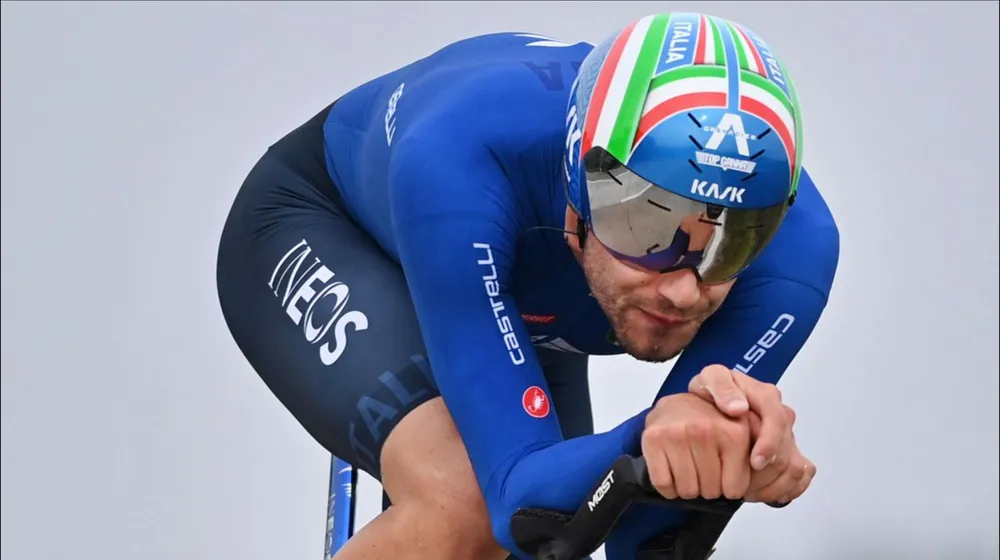 Filippo Ganna là tay đua cá nhân tính giờ hàng đầu thế giới