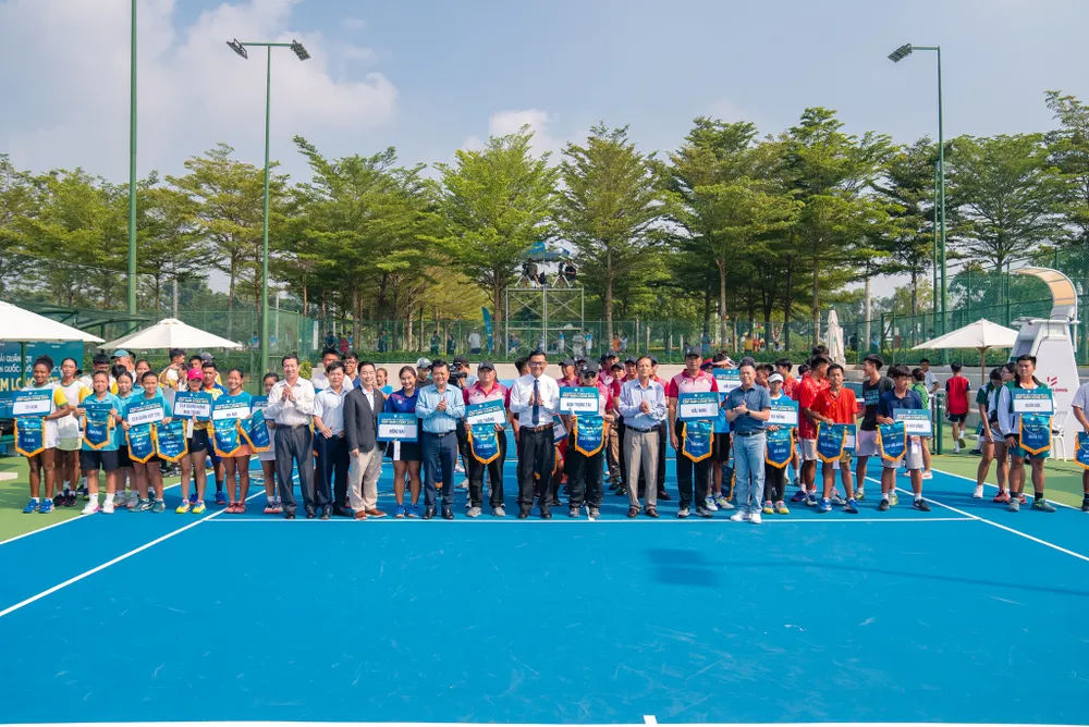 Quang cảnh buổi lễ khai mạc